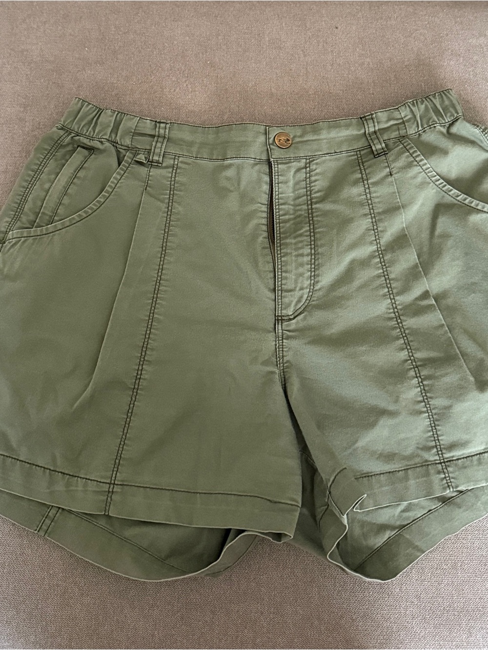 Toad&Co Olive Green Women's Utility Shorts